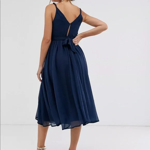 ASOS Design blue chiffon dress - Picture 2 of 6
